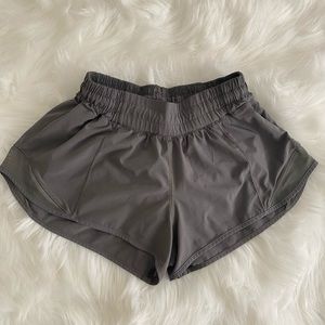 Lululemon size 4 olive shorts
